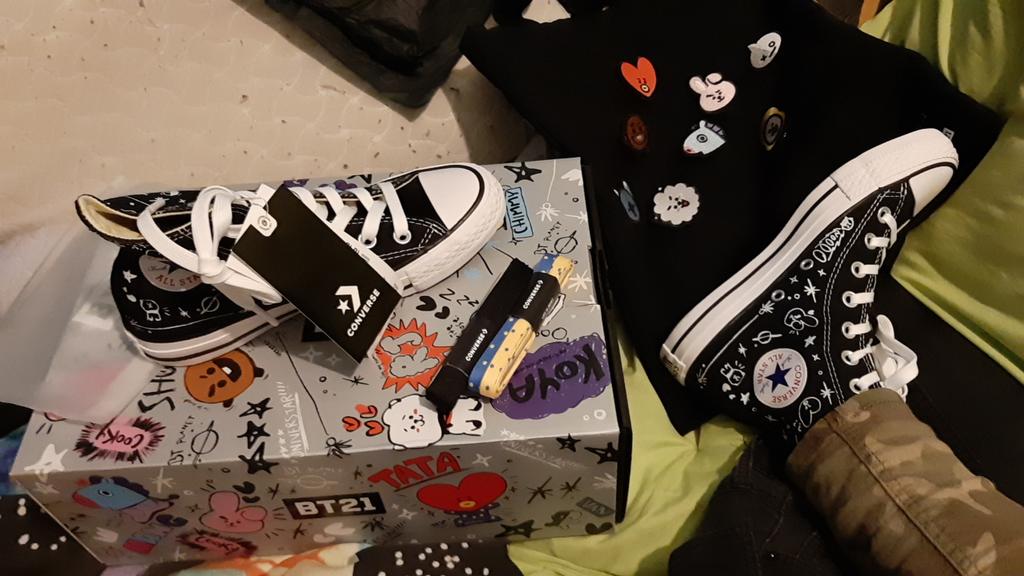 converse bt21