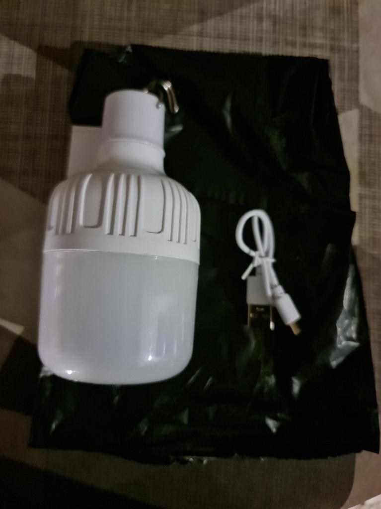 Anern Lampe Camping Rechargeable 5000K 50W Ampoule Lanterne Camping USB 4 Modes De Luminosité à L'IntéRieur Et à L'ExtéRieur Pour L'éClairage De La Maison Et Les éVéNements D'Urgence