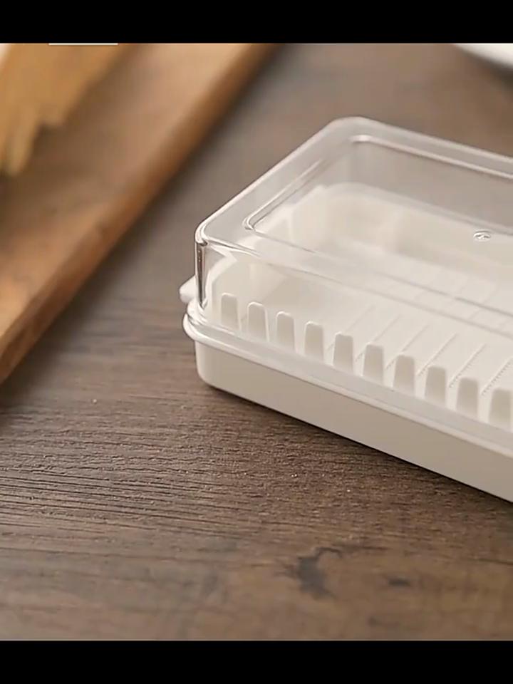 Convenient Butter Box Easy To Clean Plastic Dust-proof Lid Storage Container for Fridge