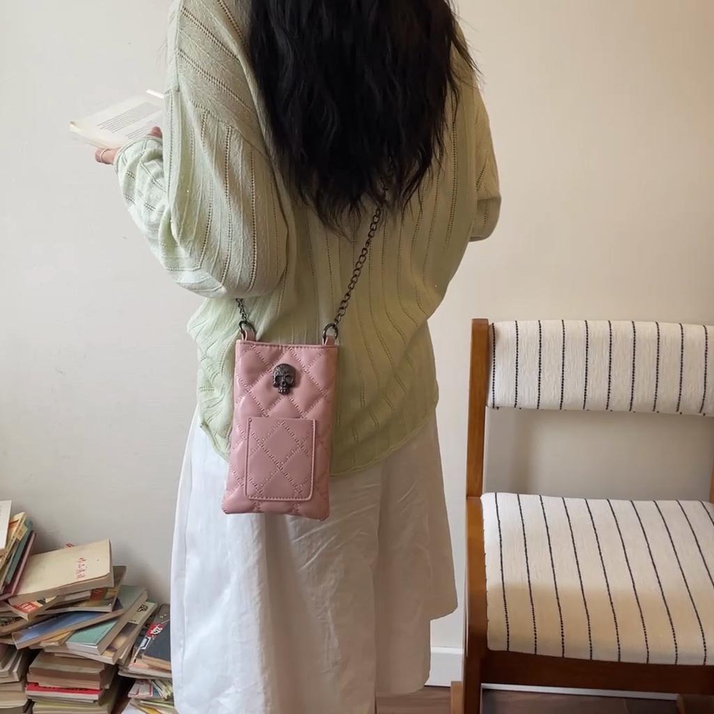 Borsa per Cellulare Teschio da Donna a Rombetti con Catena a Spalla Crossbody