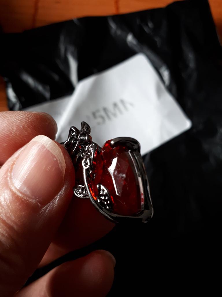 Collana Con Ciondolo Rubino A Forma Di Cuore E Doppio Contorno Di Diamanti Gioielli Mv 49294 Zoom