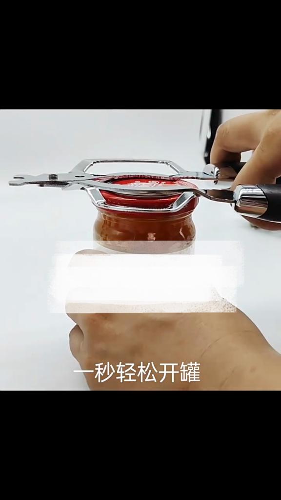 Tainless Steel Heavy-Duty Kitchen Can Opener  Multi Functional Bottle Opener with Anti-slip Grip for Opening Cans In Kitchen