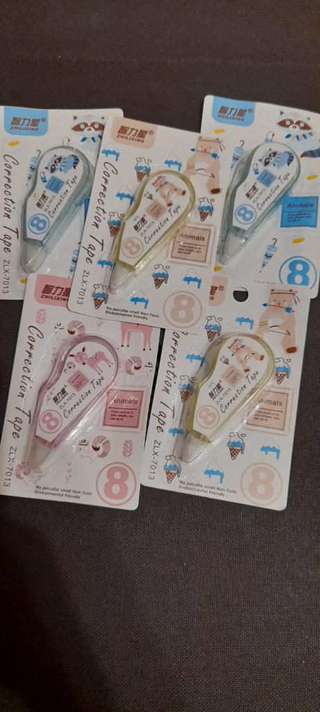 Rubans Correcteurs Décoratifs - Lot De 4 Motifs (fraise, Nuage, Panda, Caneton), Ressort Intégré, Pour Scrapbooking, DIY
