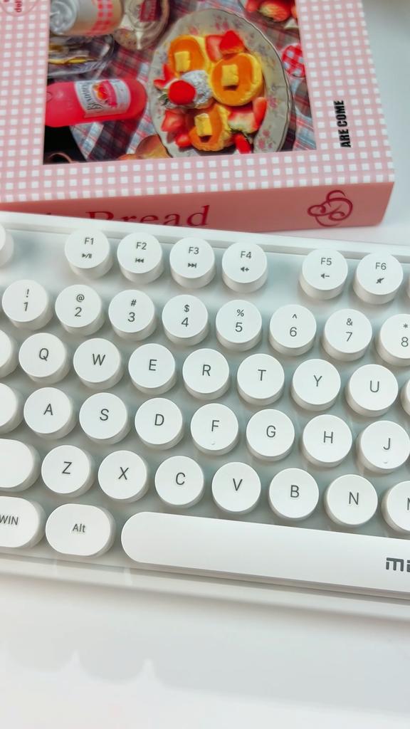 Mofii Søtt 2,4G trådløst tastatur- og mussett med 104 runde tastaturhetter - Kontortastatur