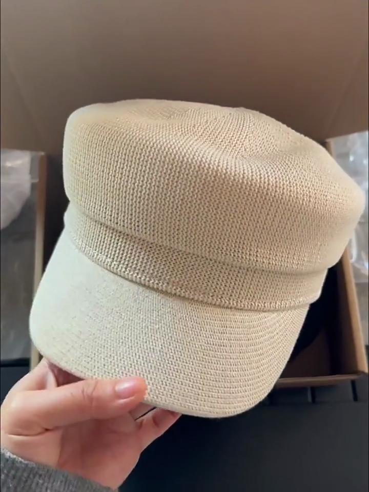 Spring and Autumn Simple Newsboy Hat White Black Cap Female Casual Sunshade Artist Hat Show Face Small Octagonal Hat Tide