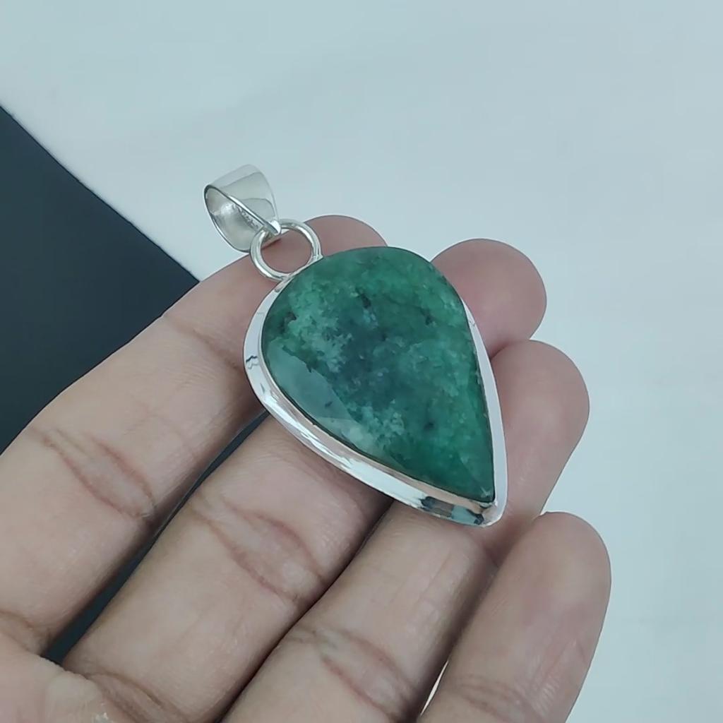 Beautiful Emerald Gemstone Silver Pendant In 925 Sterling Silver - Handmade Pear Design, Everyday Wear Jewelry Father's Day Gift