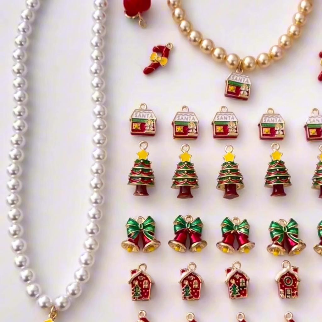 Christmas Series Pendant Alloy Mini Hand-Painted Snowman Apple Charms For DIY Handmade Necklaces Jewelry Making