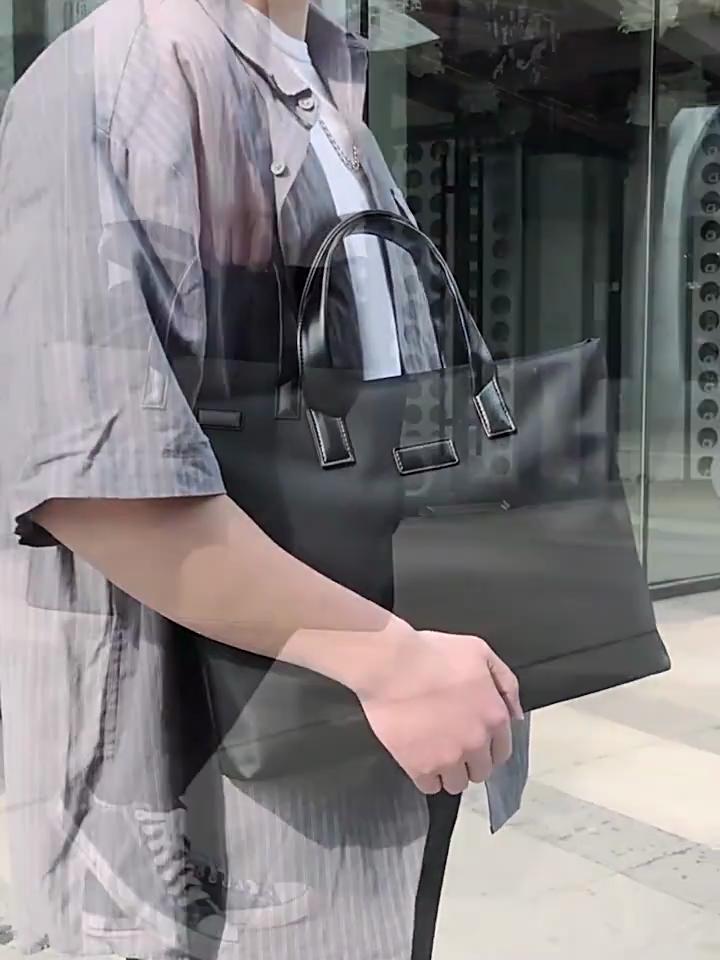 Men's Handheld Briefcase Business Commuter Simple Computer Bag Business Travel Document Bag
