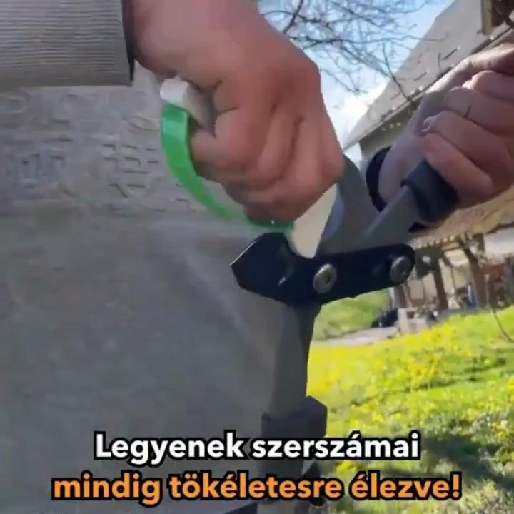 Portable Handheld Knife Sharpener, Tungsten Steel Gardening Tools Blade Sharpening Device, Metal Manual Non-Electric Edge Sharpener