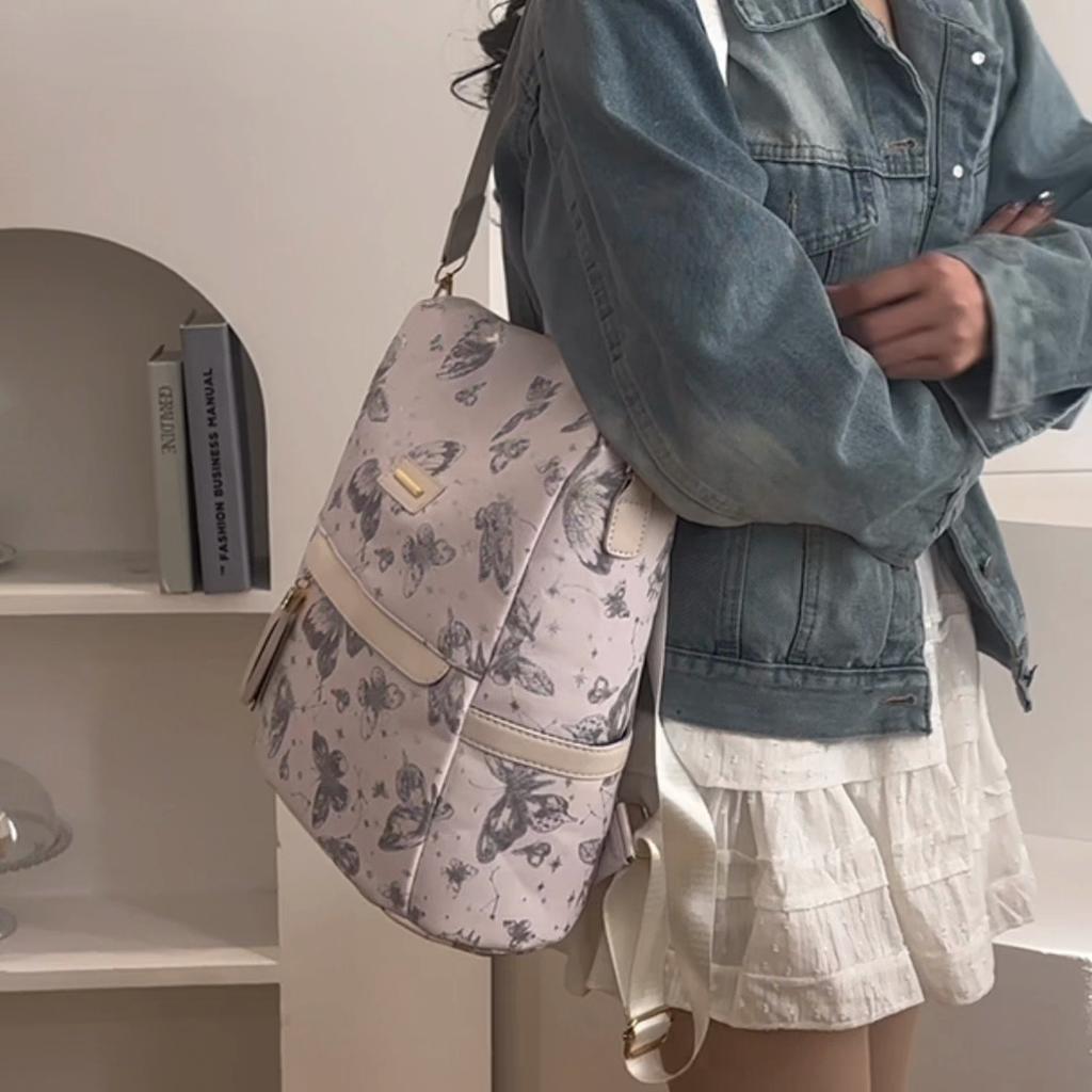 Butterfly Print Backpack Women's Tassel Backpack Outdoor Anti-Theft Travel Bag