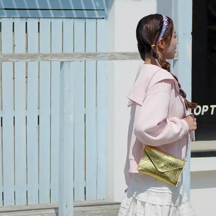 Simple Solid Color, High-end Feel, Quilted Embossed Chain Shoulder Strap, Commuter Women's Bag, Compact Women's Crossbody Bag