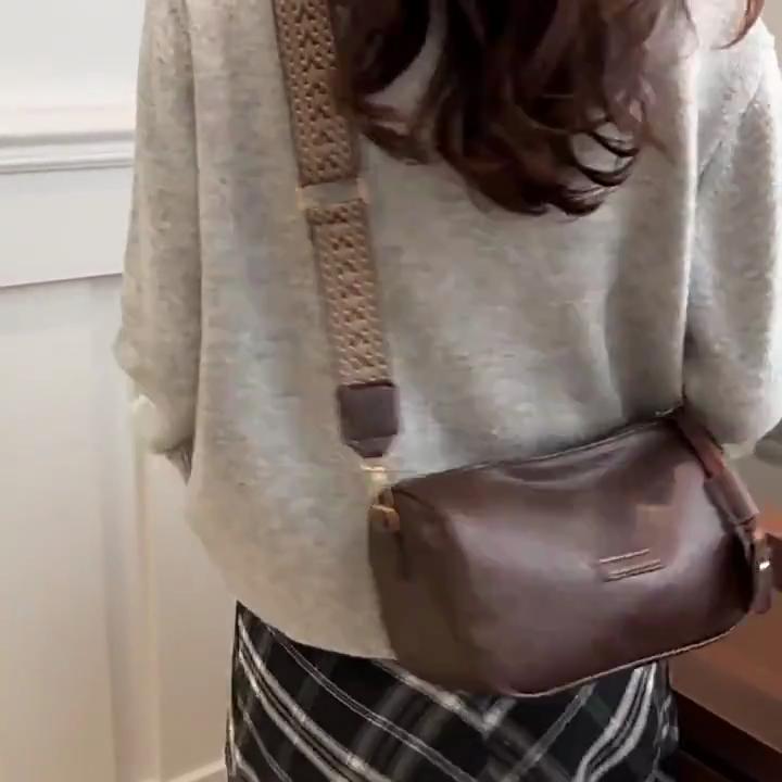 Yogodlns Vintage Fashion Versatile New Women Lady Bags Solid Color High-Grade Texture Simple Generous Temperament Crossbody Shoulder