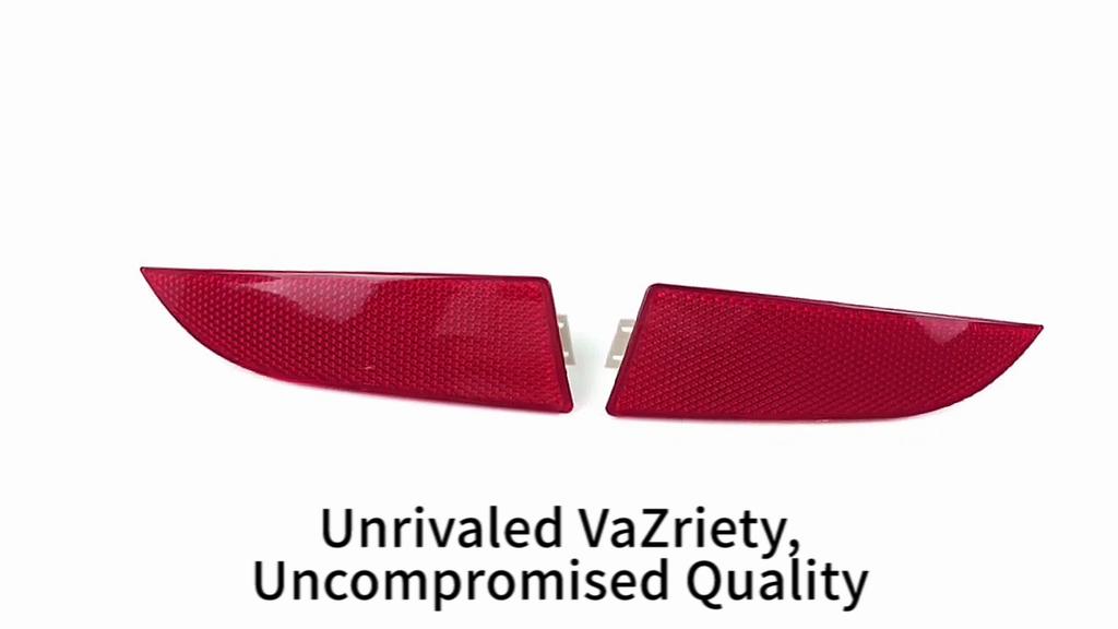 Car Rear Bumper Reflector Brake Light Red Lens Reflective Strip Signal Lamp For BMW X3 E83 2007-2010 OE:63147162217 63147162218