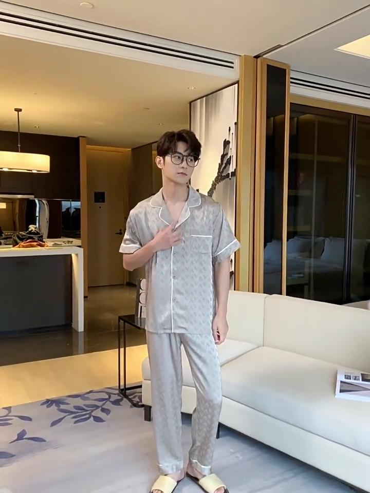 Men's Spring and Autumn 3 Piece Short Sleeve Short Pants and Long Pants Pajamas Set Summer Thin Ice Silk Loungewear Plus Size Jacquard Homewear