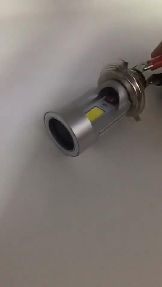 Žárovka s ventilátory H4 BA20D Modrá/červená Angel Eye LED Motocyklový světlomet Skútr Motocyklový světlomet Žárovka DRL Příslušenství