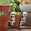 2PCS Halloween Decor Climbing Skeleton Figurine,Flower Pot Hanger Mini Skeletons Halloween Resin Skeleton Ornament for Bonsai Planter Edge Decoration