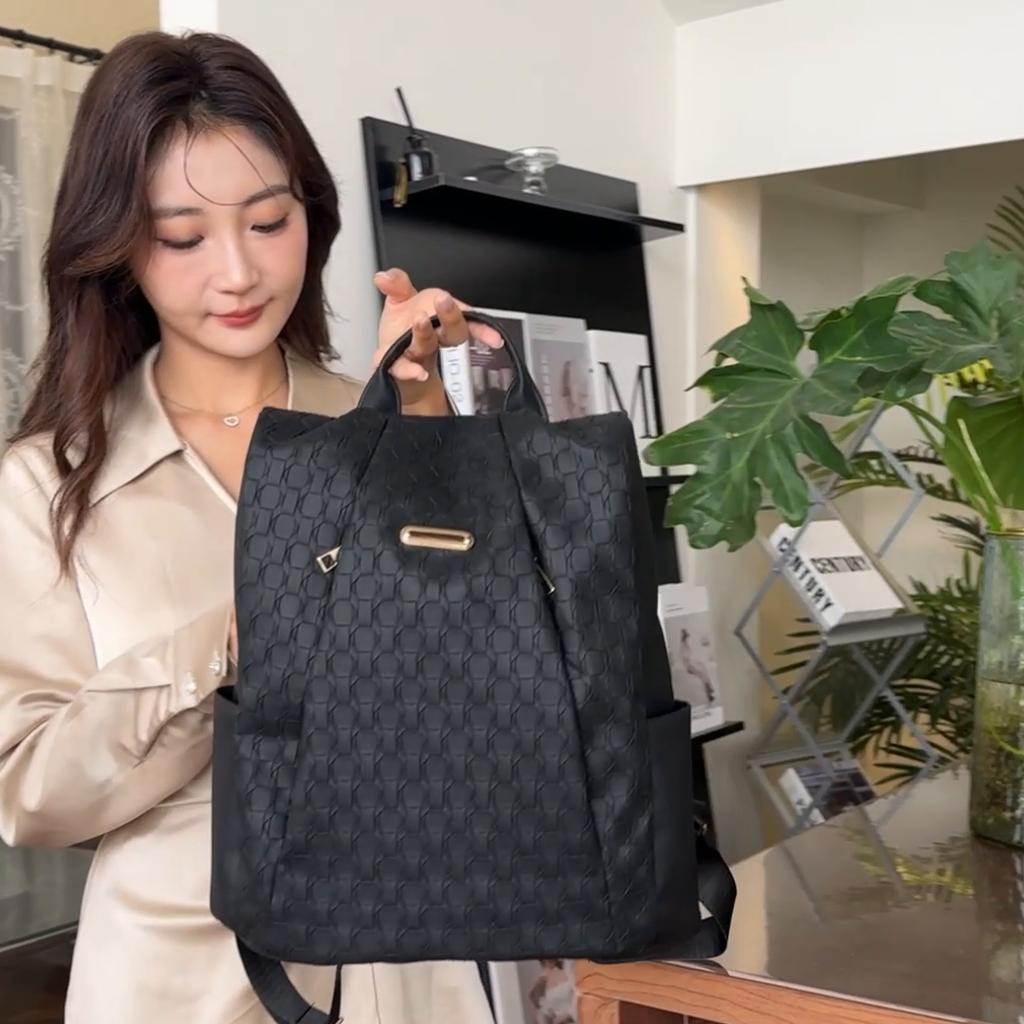 Retro Anti-Theft Backpack Soft Leather Women's Commuter Lightweight Travel Schoolbag