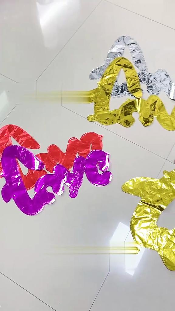 Frumos balon sigur rafinat creează atmosfere îmbrăcăminte sexuală pentru adulți