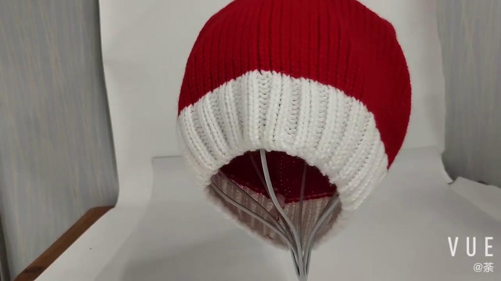 Autumn And Winter New Parent-Child Wool Christmas Hat Single Ball Acrylic Baby Mother Warm Knitted Hat Women's Hat Children's Hat