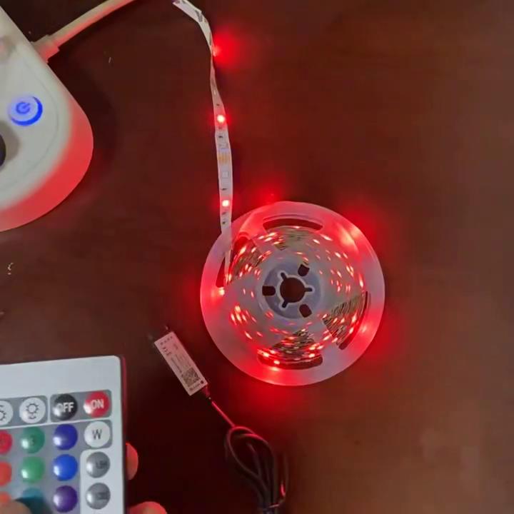 2m DC5V USB LED-ribad 2835 RGB tuled LED-riba valguslint lint teleri taustavalgustus Kodutoa sisustuslamp IR-kaugjuhtimispult