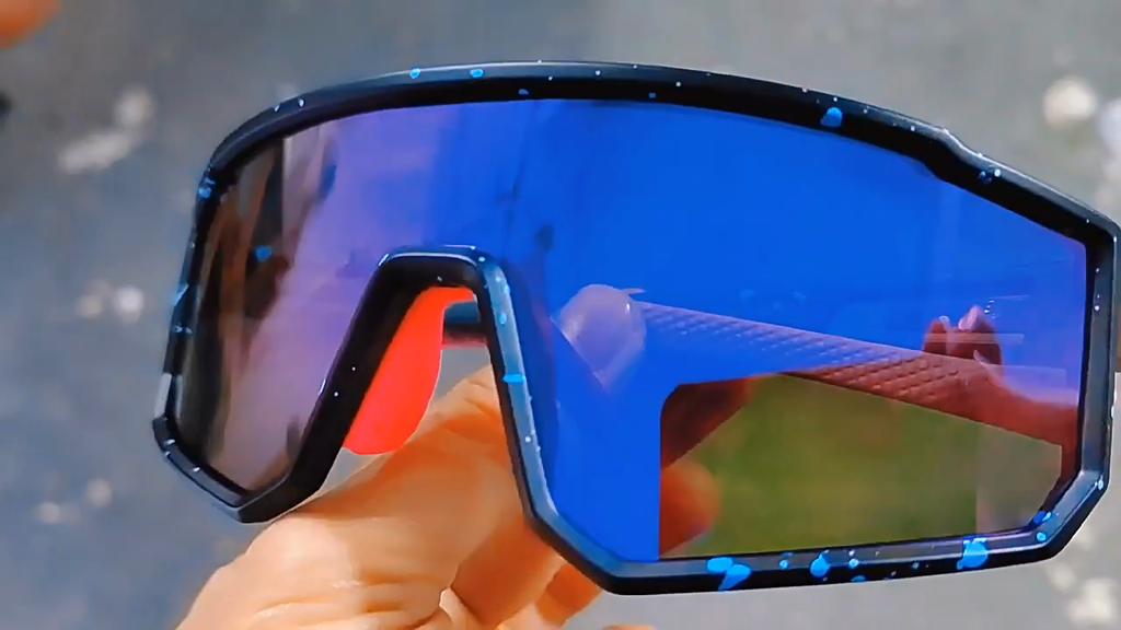 Occhiali da Sole Sportivi alla Moda da Esterno per Ciclismo per Uomo e Donna alla Moda Occhiali da Corsa Sport Guida Bicicletta da Strada Ombre UV400