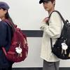 Minimalistischer Studentenrucksack aus Nylon mit bequemen Bogenträgern für die Oberstufe und das Studium