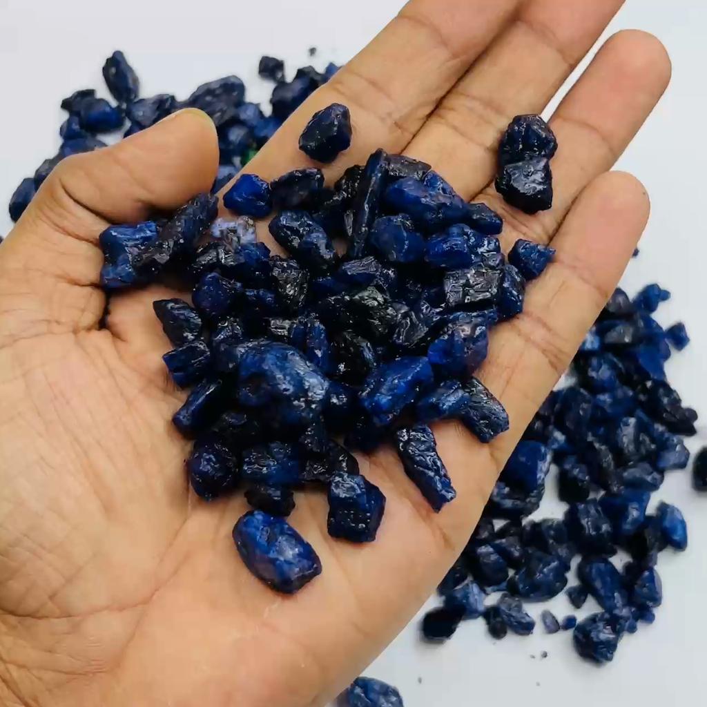 DOĞAL Mavi Safir Kesilmemiş Ham Kaba 250 Karat Gevşek Değerli Taş Lotu