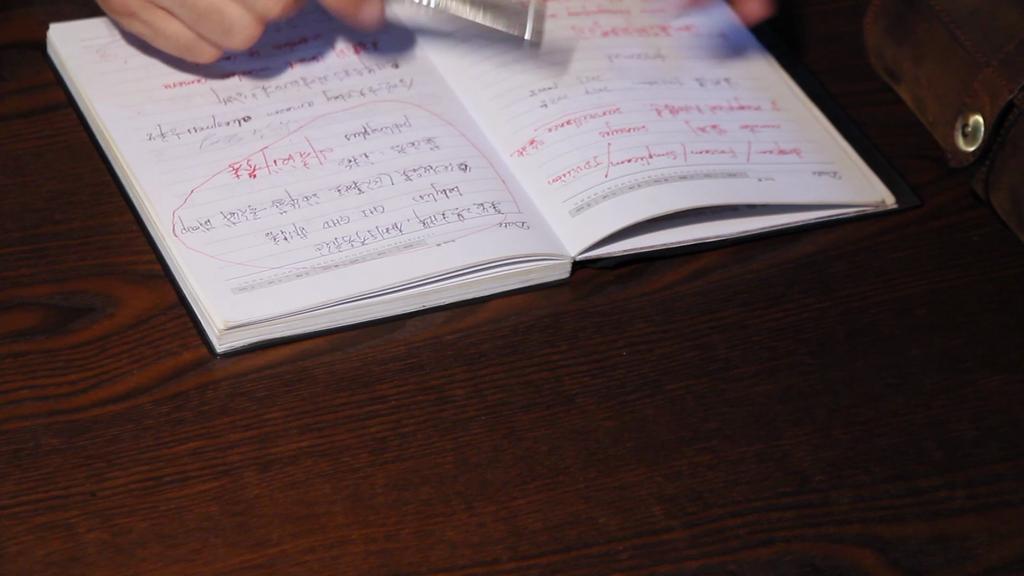 CONTACTS FAMILY 3 Slot Watch Roll Display Box Retro Cow Leather Travel Watch Case Håndledd Smykker Oppbevaring Pose Organizer Gave