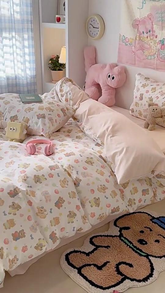 Cotton Four-piece Quilt Cover, Bed Sheet Three-piece Cartoon Girl Heart Bedding