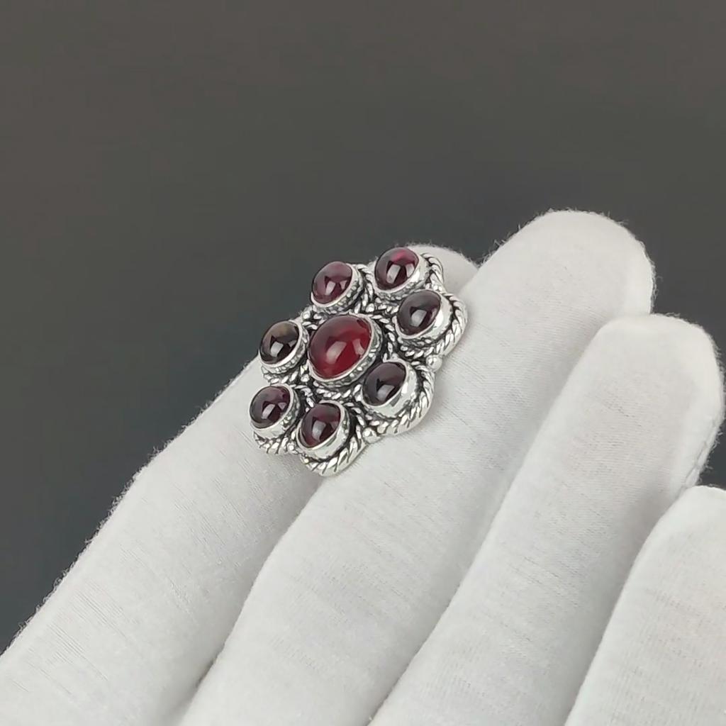 Anello Artigianale in Argento Sterling 925 con Gemma di Granato Rosso Naturale - Anello Gioiello Bohemien - Gioiello Boho Fatto a Mano per Donne e Uomini, Regali per Feste