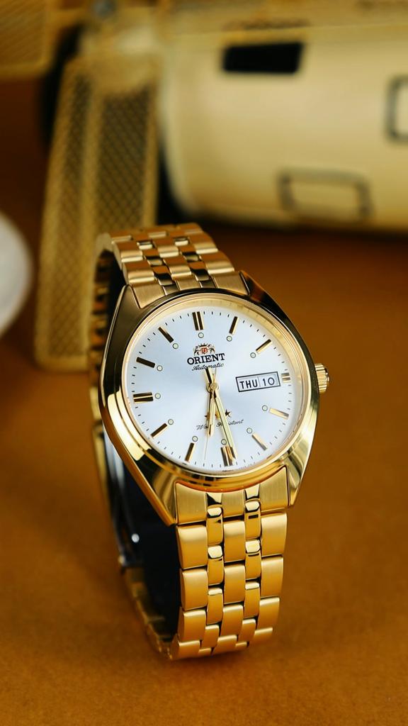 Orient Automatic Mechanical Watch with a Week-day Calendar RA-AB0E05S1BD