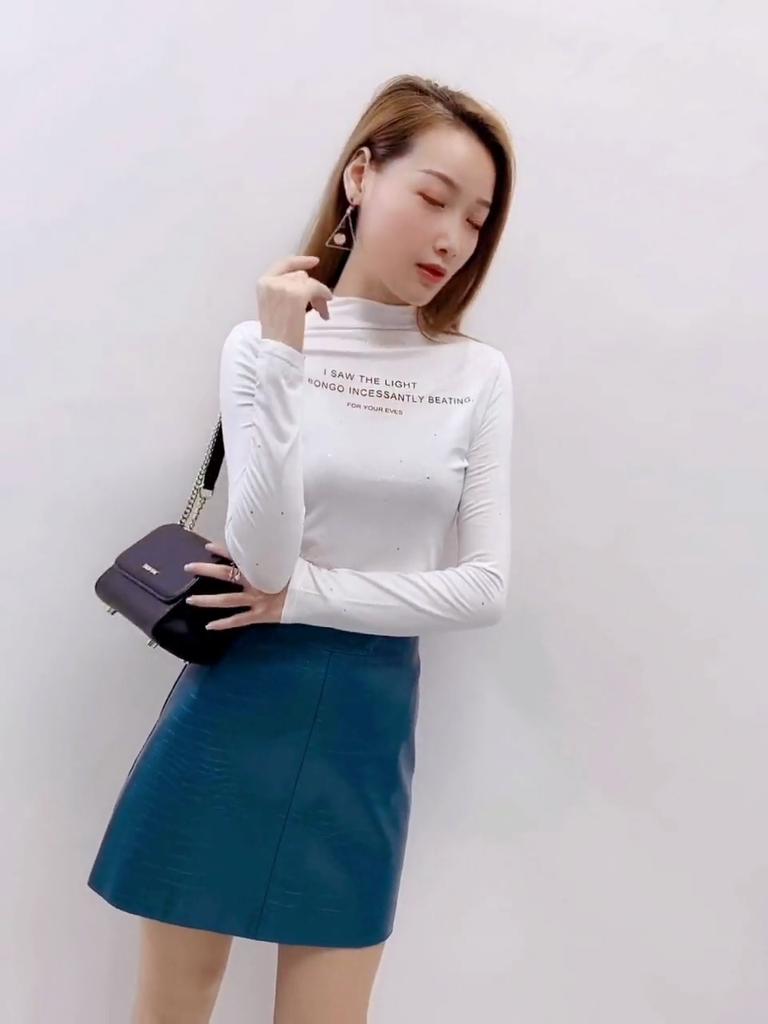 MOUKYUN Damen Lederrock Koreanischer hoch taillierter kurzer klassischer A-Linien-Minirock aus Pu-Kunstleder mit kurzer Aprikose