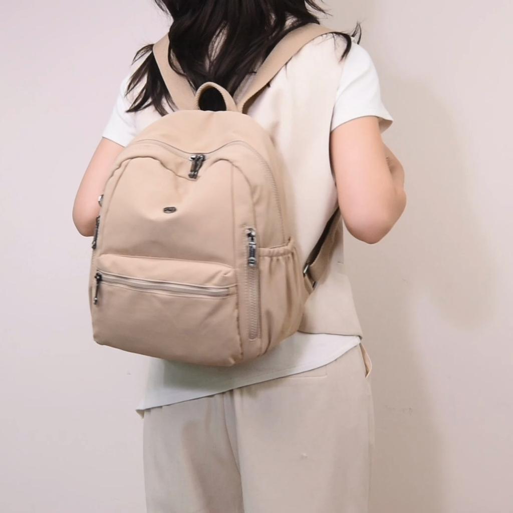 Nylon Backpack Large Capacity Women's Backpack Commuter Lightweight Travel Bag