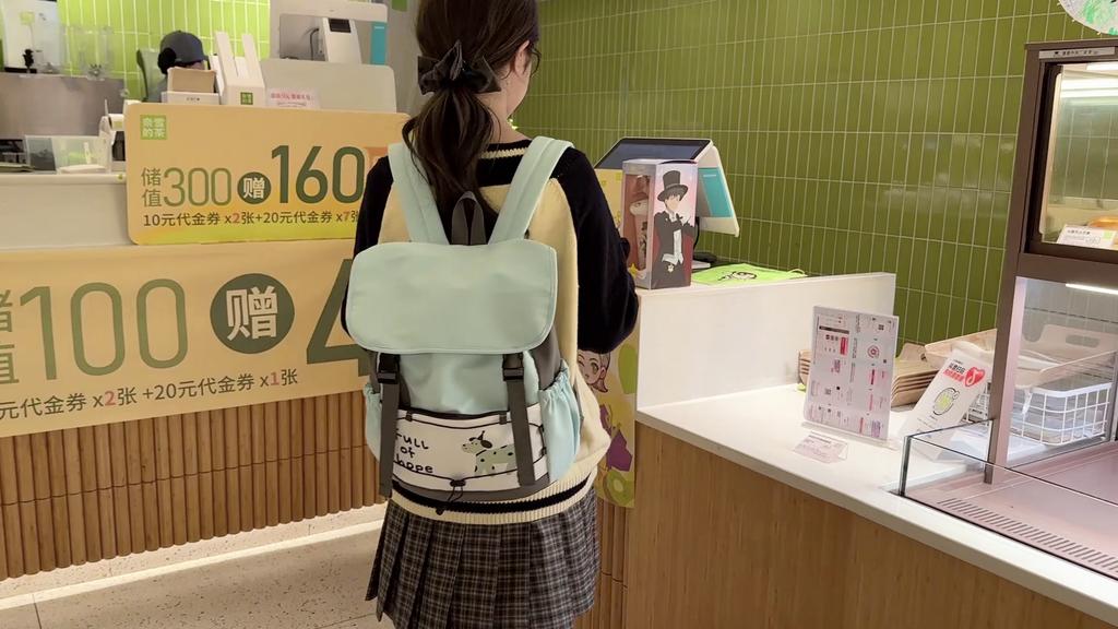 Large Capacity Backpack Travel Backpack Student Schoolbag Color Contrast Backpack