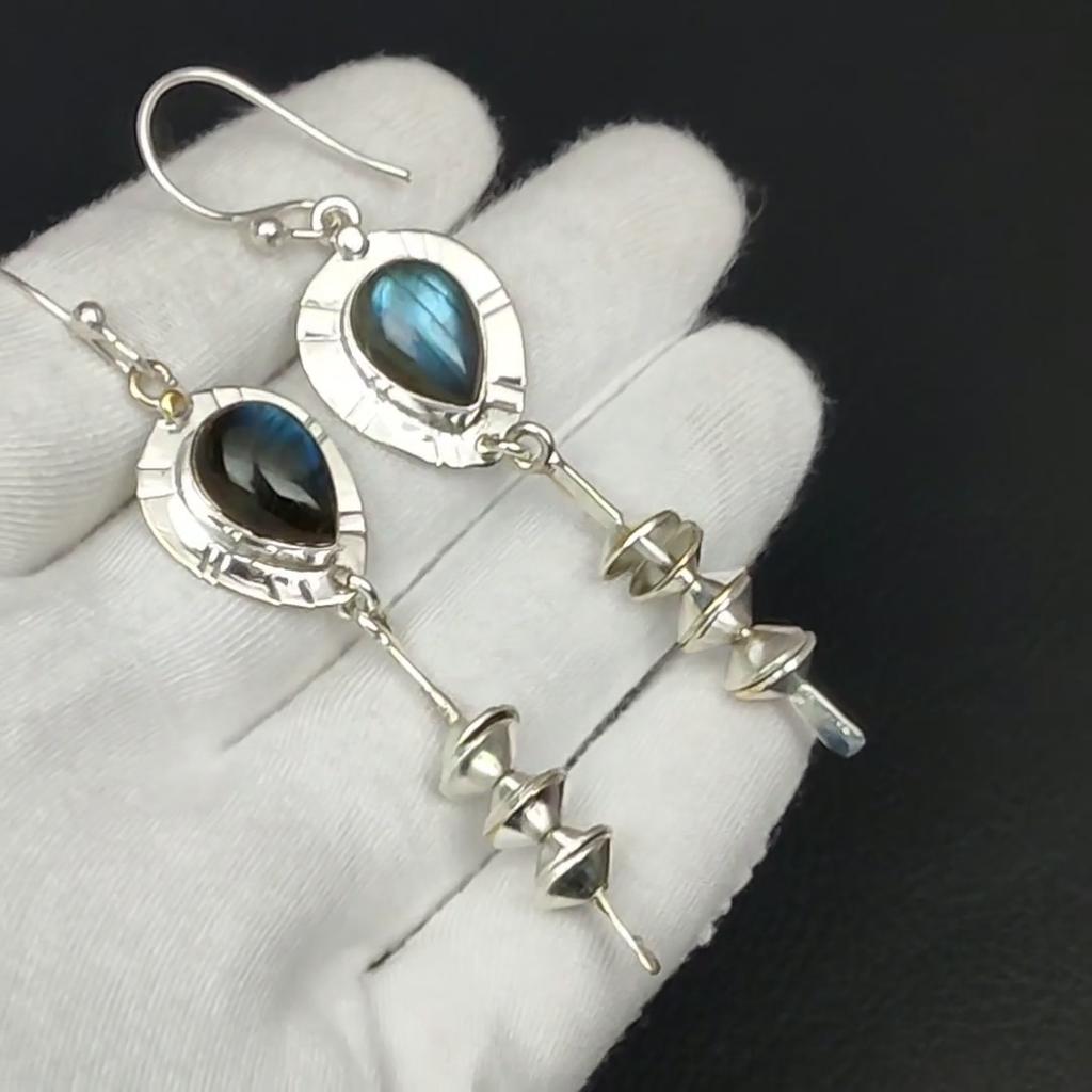 Blue Fire labradorite øredobber, sølv øredobber, pære edelsten øredobber, 925 sterling sølv øredobber, naturlig edelsten, meditasjons øredobber
