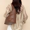 Vintage Women's Tote Bag Large Capacity Shoulder Crossbody Bag Commuter Underarm Bag