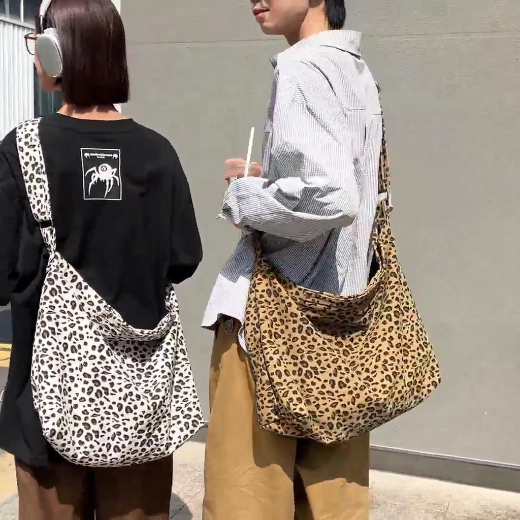 Leopard Print Canvas Shoulder Bag Women Crossbody Bag Large Capacity Tote Bag