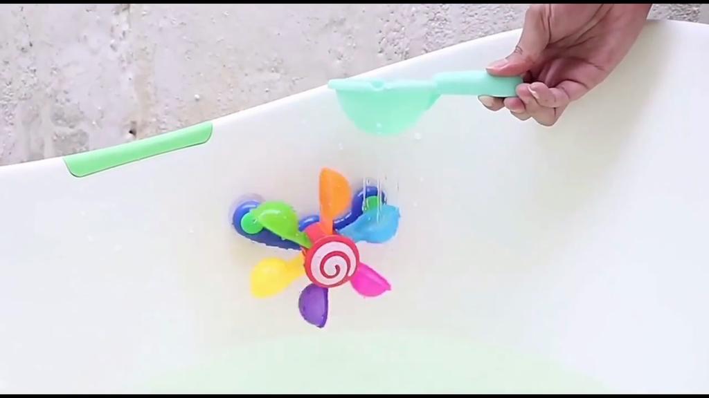 Youngsters Bath Windmill Spinner, Rich Colors, Bathroom and Outdoor Parent-Youngsters Interactive Toy, A Beautiful Gift for Youngsters Over 18 Months