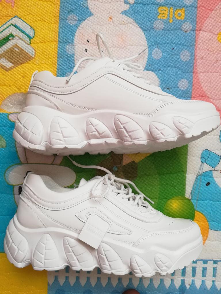 penshoppe chunky shoes,Aktez Yapı