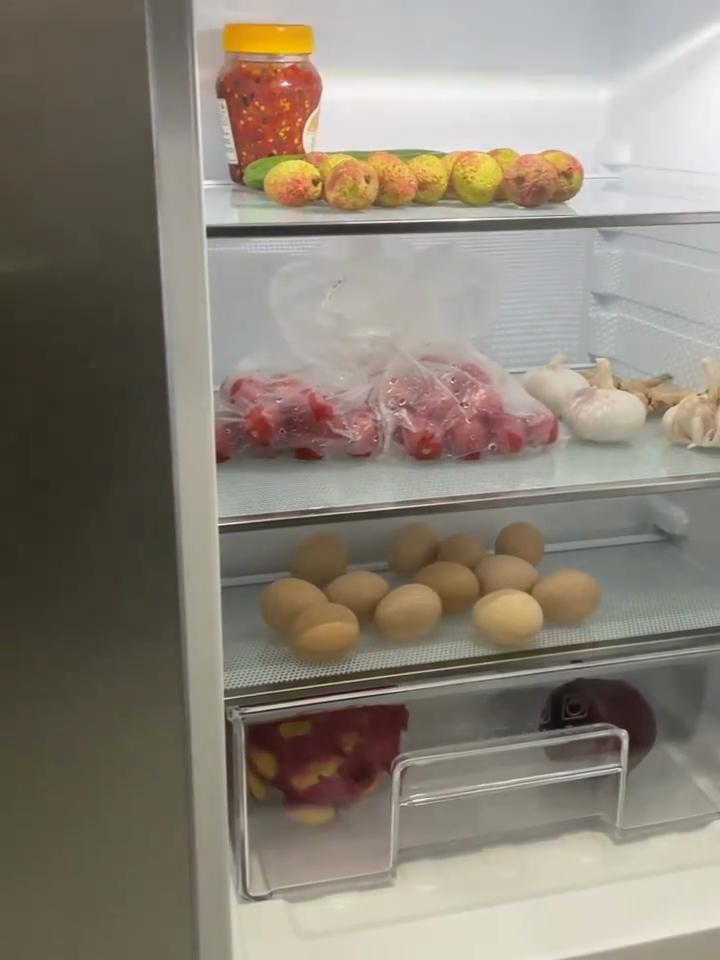 Refrigerator Drawer Type Egg Fruit Storage Box Kitchen Accessories Organizer Shelf Fridge Storage Shelf