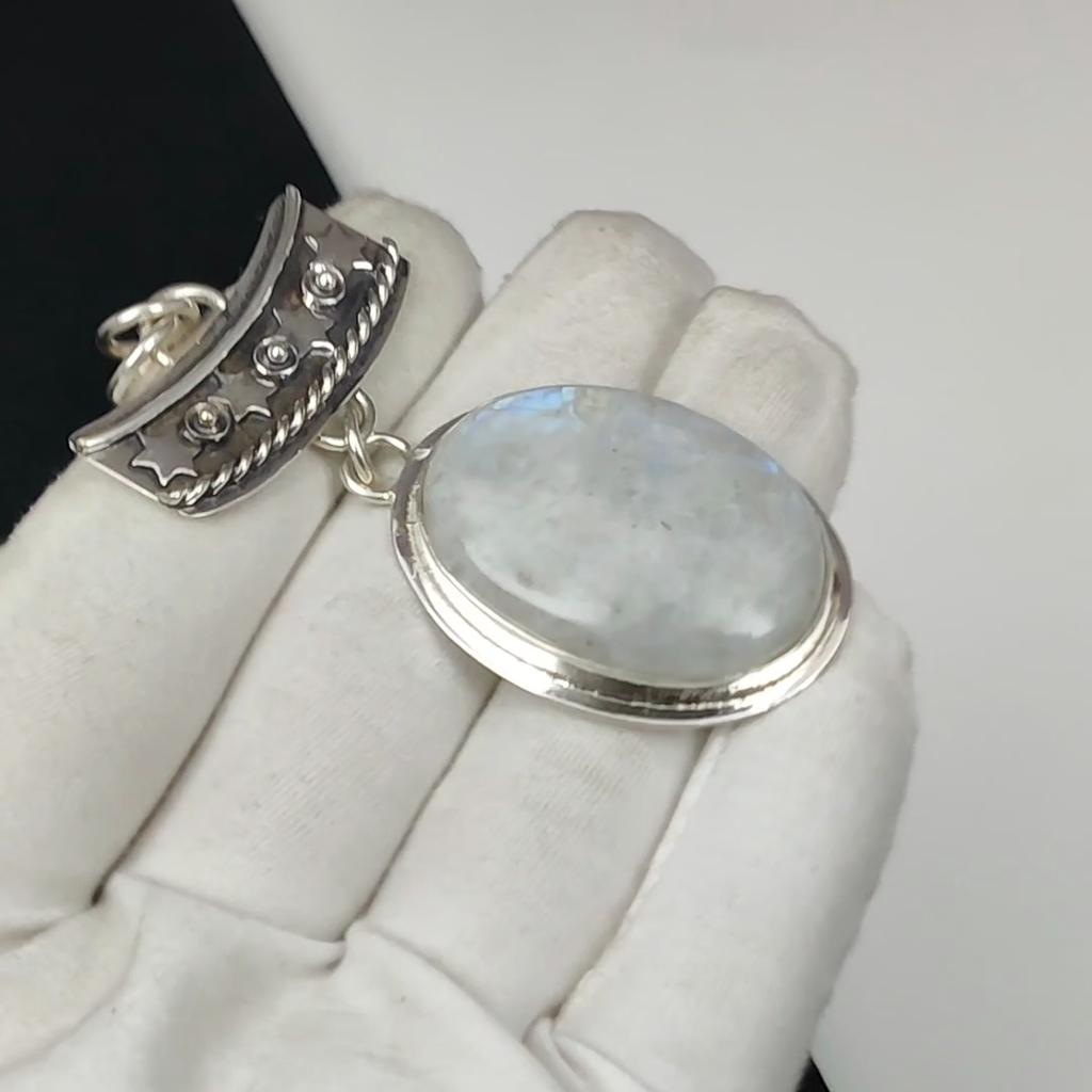 Rainbow Moonstone Gemstone Silver Pendant In 925 Sterling Silver- Handmade Design, Everyday Wear Jewelry, Unique Rainbow Moonstone Pendant Gifts