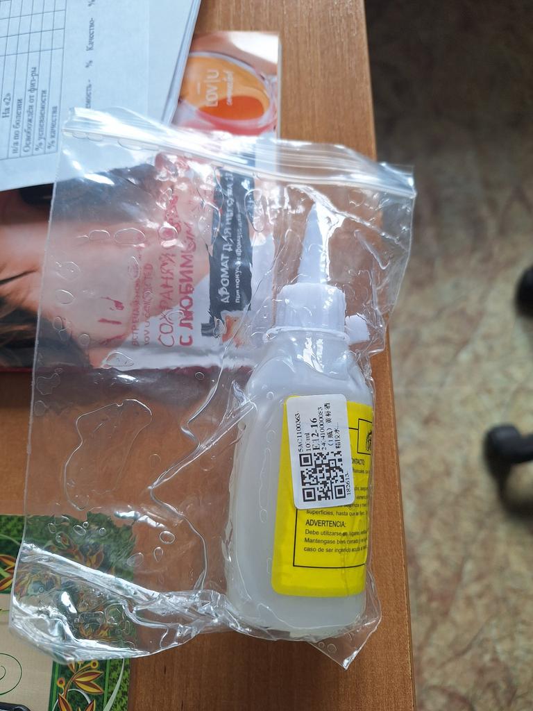 Lot de 8 flacons rechargeables à visser de 30 ml, contenants vides pour