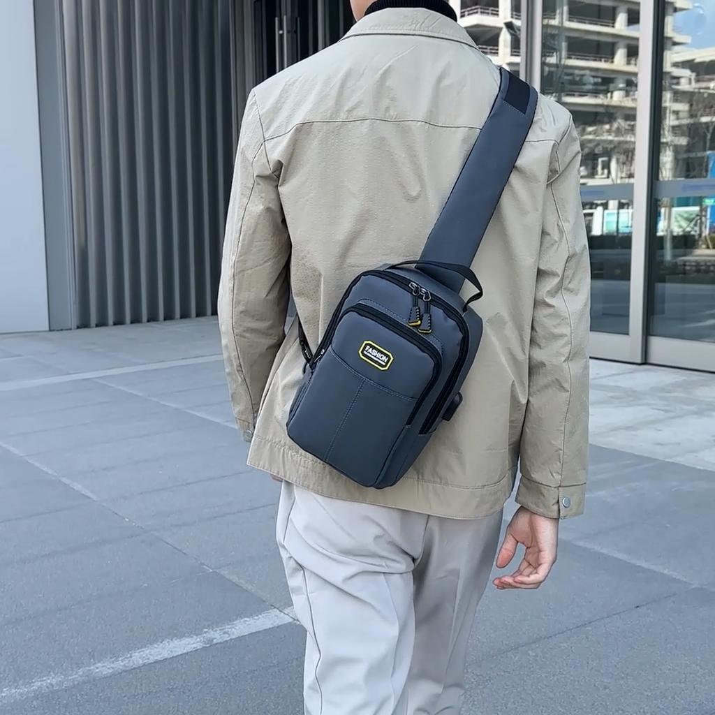 Men's Chest Bag Large Capacity Outdoor Crossbody Bag