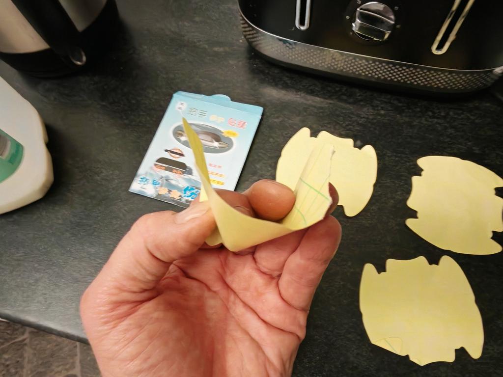 4 Adesivi Protettivi Per Maniglie Auto In TPU Con Texture 3D Fibra Di Carbonio – Antigraffio, Universali, 3 Misure - 2