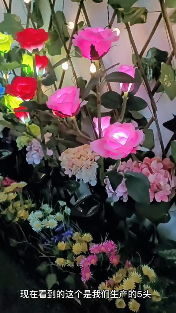 LED Solar Simulation Rose Flower Light Waterproof Garden Landscape Lamp Outdoor Lawn Lamp Home Xmas Decorative Flower Lights