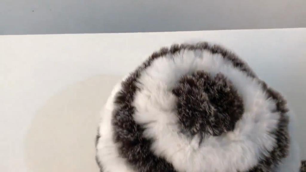 Hot Sale Winter Women Flowers Striped Natural Real Rex Rabbit Fur Hats Lady Warm Knit Genuine Fur Caps Russian Outdoor Fur Hats
