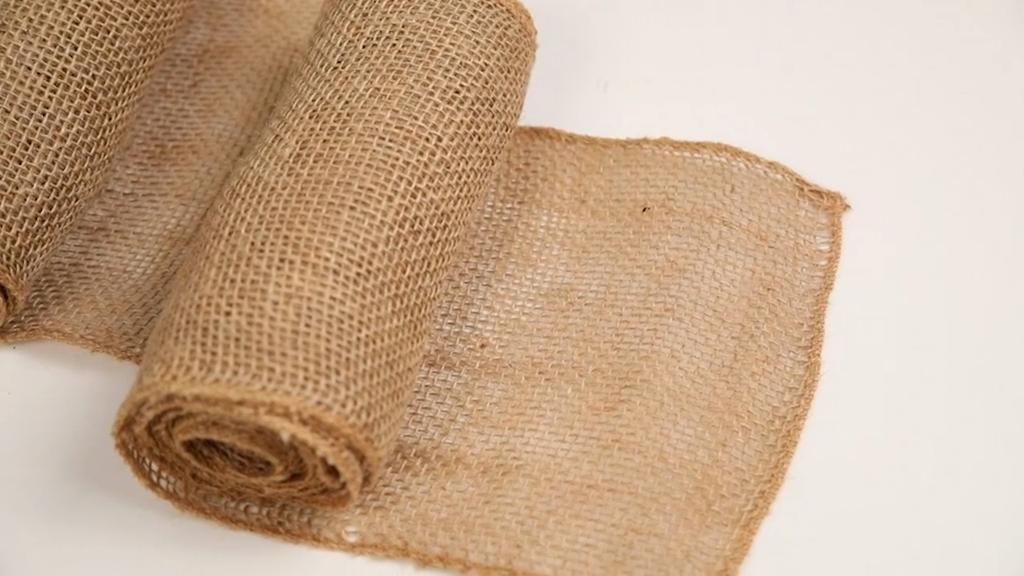 Trebeskytter Wrap Buskplanter Frostduk Holder varm Vintersikker Antifrysebandasje Plantebeskyttelsesdeksel