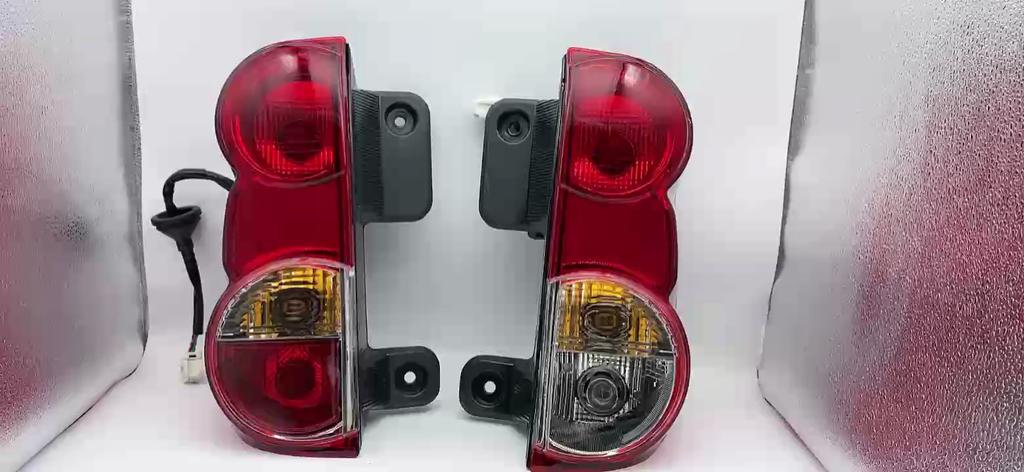 Rear Tail Light For NISSAN NV200 26550-JX00A 26555-JX31A Warning Stop Brake Turn Signal Fog Lamp Without Bulb Car  High Quality
