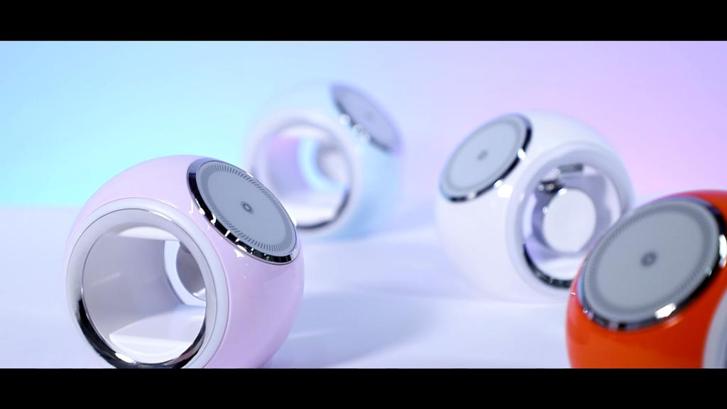 KUULAA 3 i 1 magnetisk ladestasjon for Apple iPhone 15/Airpods/Watch, MagSafe trådløs lader for iPhone 15/14/13, 3-i-1 bordlader