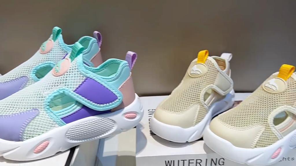 Summer New Thin Children's Mesh Breathable Boys Sports Soft Bottom Sandals